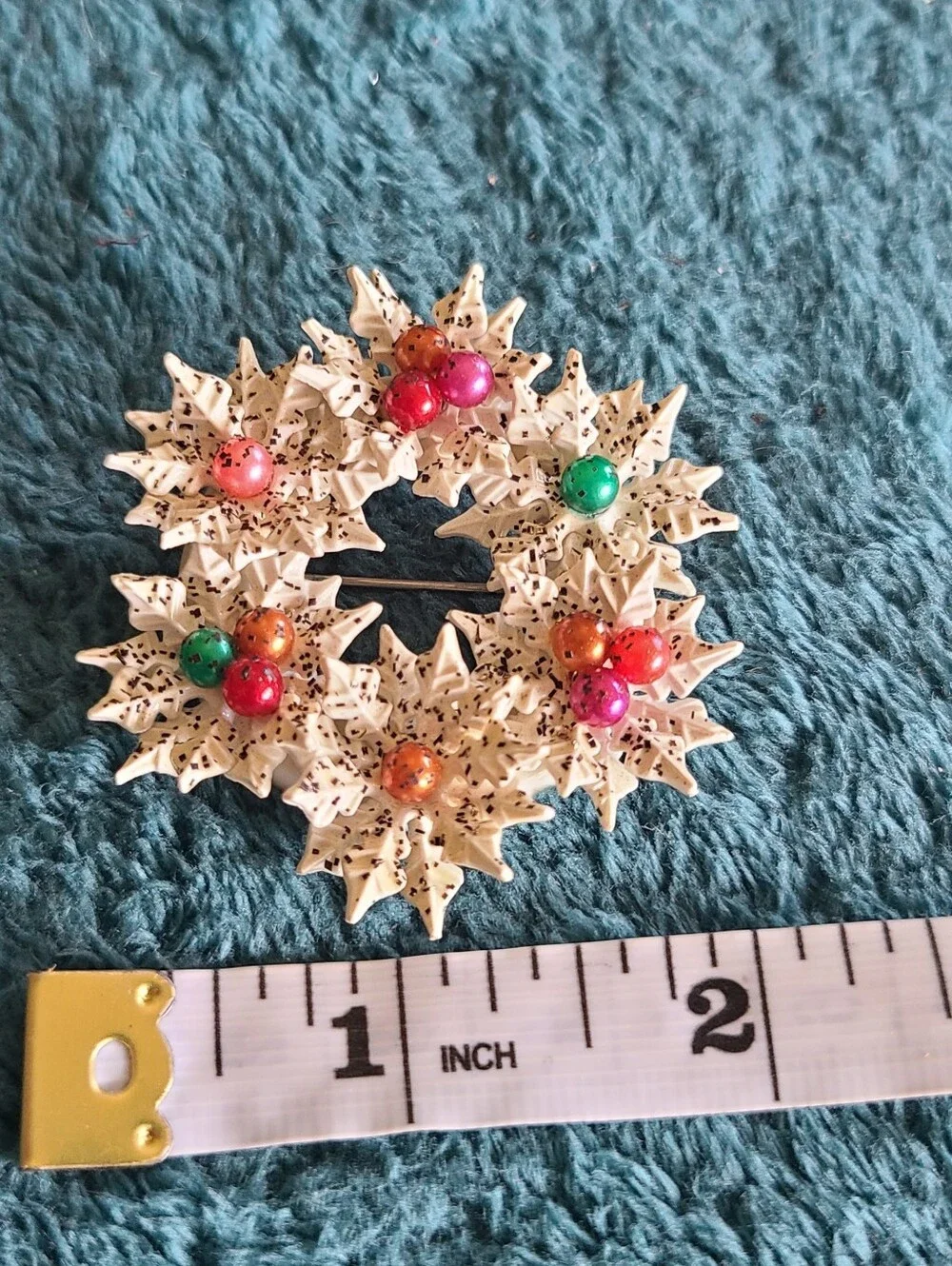 Festive Vintage Ivory Poinsettia Wreath Brooch with Multicolor Beads